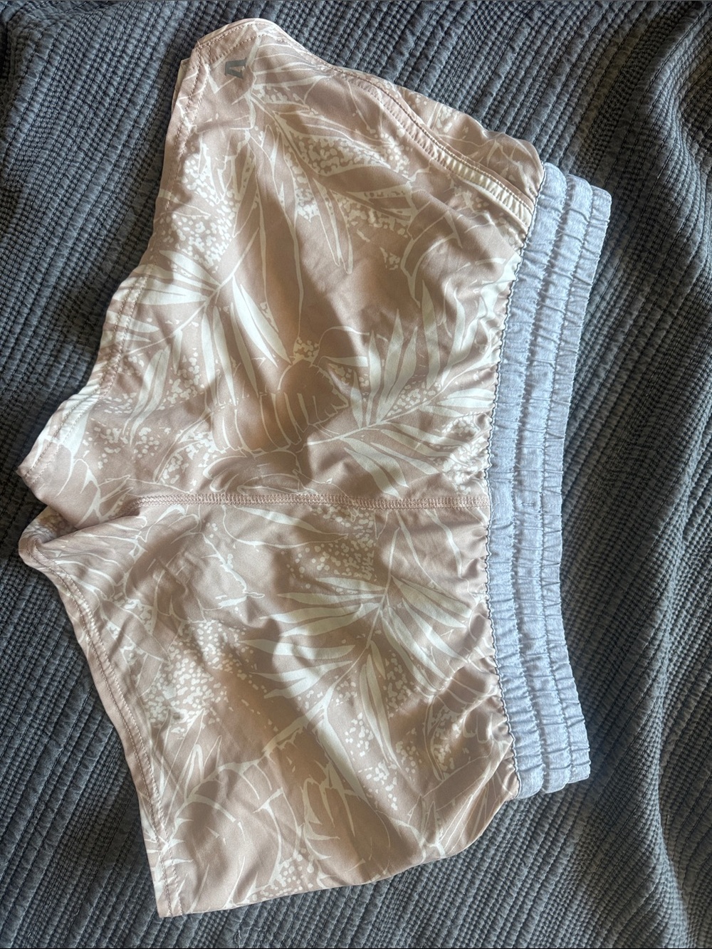 Vuori Pale Pink Floral Elastic-Waist Athletic Shorts - Picture 2 of 2